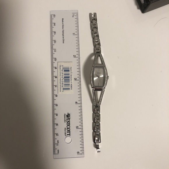 Guess watch - Picture 3 of 3